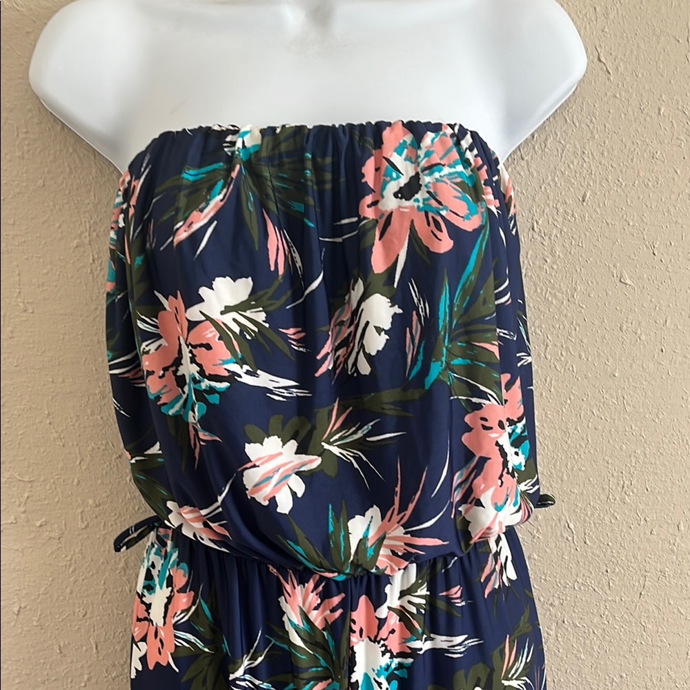 Floral Strapless Jumpsuit - Picture 2 of 8